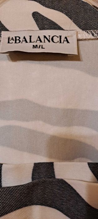 Komplet damski: kurtka i spodenki zebra M/L