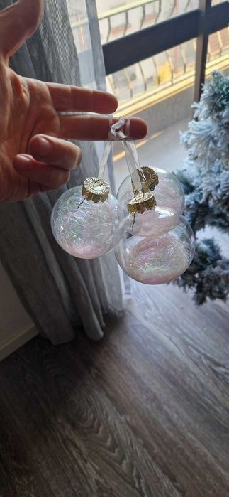 Árvore (Pinheiro) de Natal com enfeites