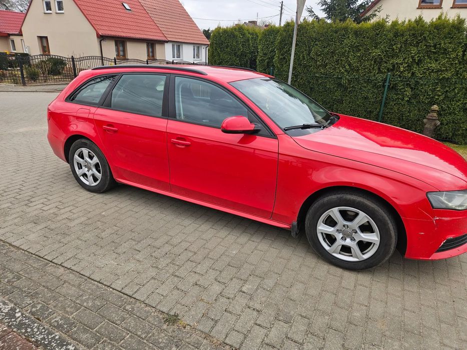 Audi A4 Avant 2011r 2.0 diesel