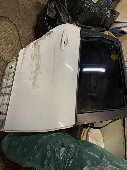 Двері рено Сценік 3 ВЗБОРІ