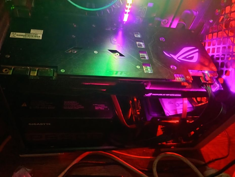 gtx 1070 asus rog strix