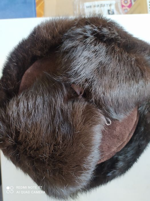 Продам шапки ушанки комбинированые новые, размер 56-57.