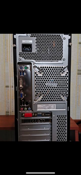 Компьютер  настільний LG