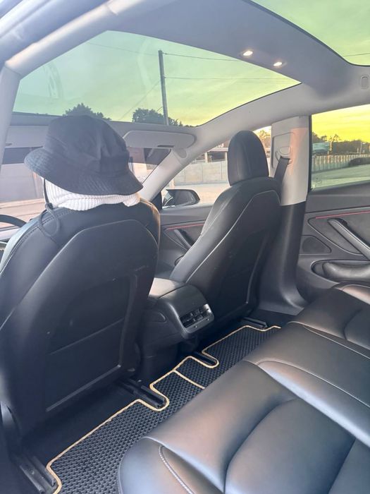 Tesla model 3 long  range dual motor