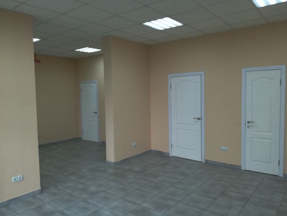 Продам комерційне приміщення з ремонтом, ЖК Сонячний ,