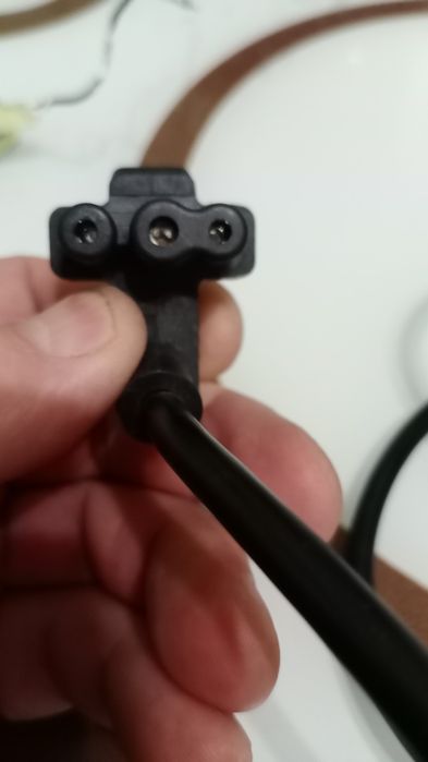 Продам блок живлення dell для ноутбука