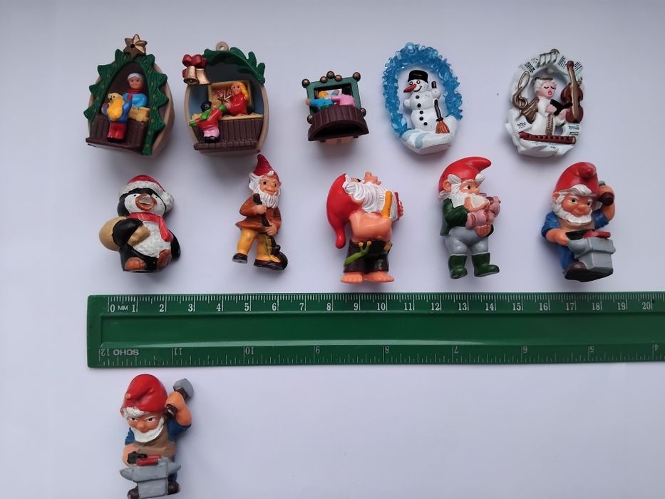 Раритет. Колекційні новорічні фігурки Kinder (Ferrero)