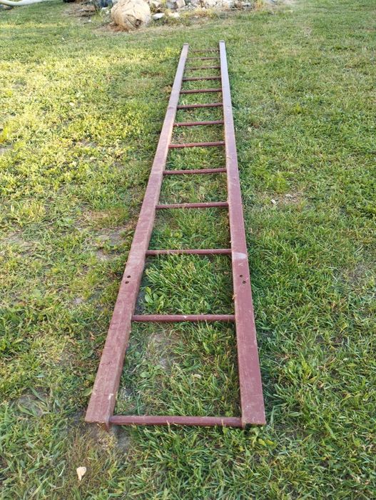 Drabina metalowa dł. 4m