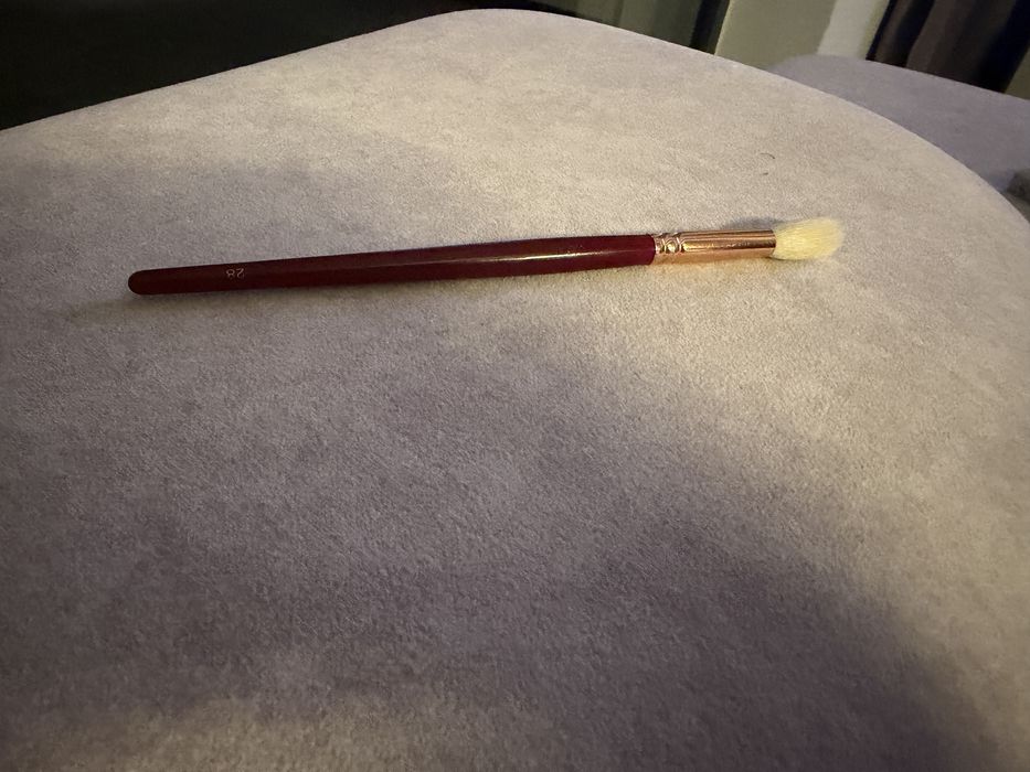 M brush by maxineczka burgundy do rozswietlacza do oczu pedzel do makijazu 28