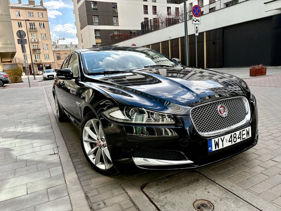 Jaguar XF