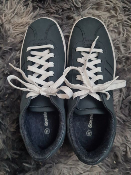 Кросівки graceland