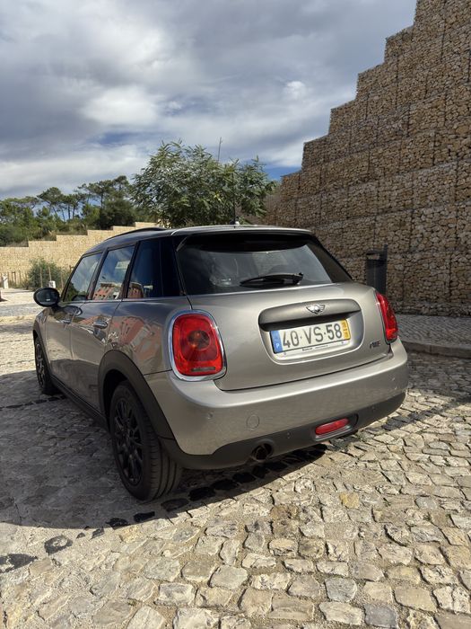 Mini Cooper One  1,5 gasolina