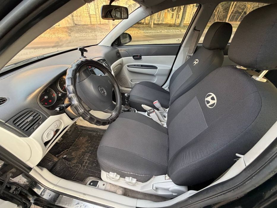 Продам свою машину Hyundai Accent