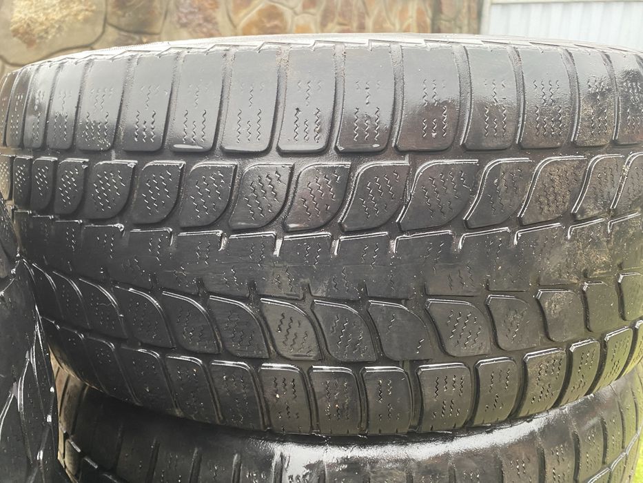Резина зимова 255/55 R 18, 4 шт.