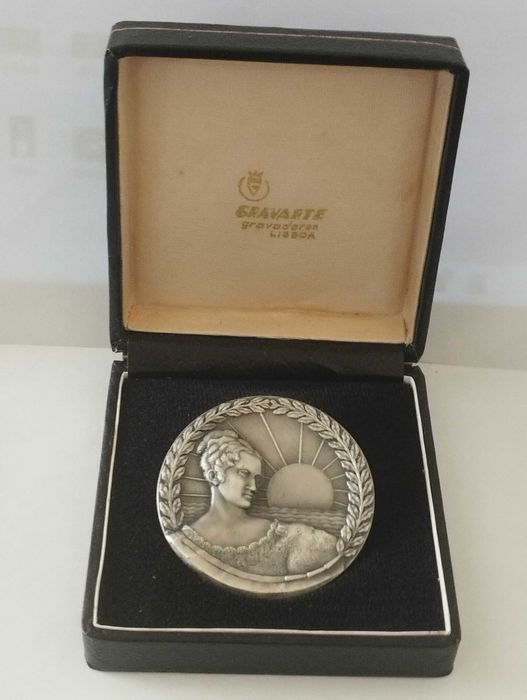 Medalha Exposição de Maximafilia 1979 / Com portes