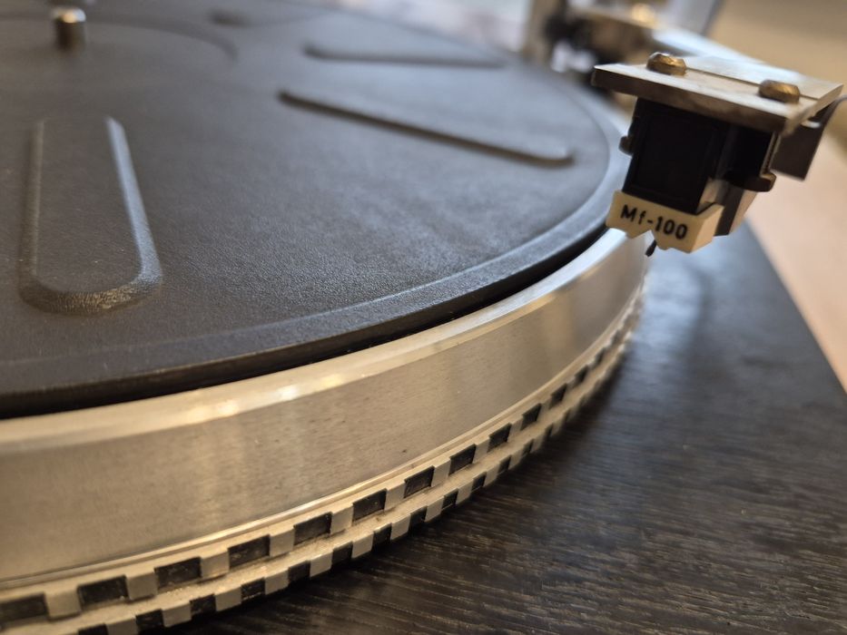 Gramofon Unitra 8010