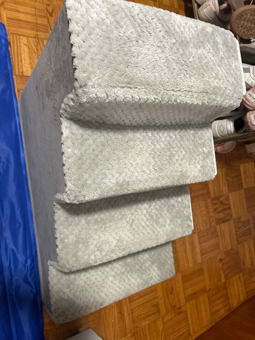 Escadas para cão pequeno