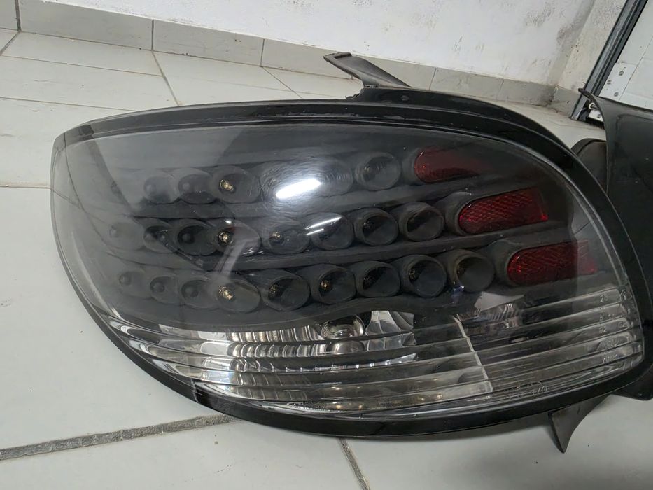 Farolins Led Peugeot 206