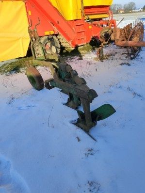 Pług podorywkowy 5 skibowy