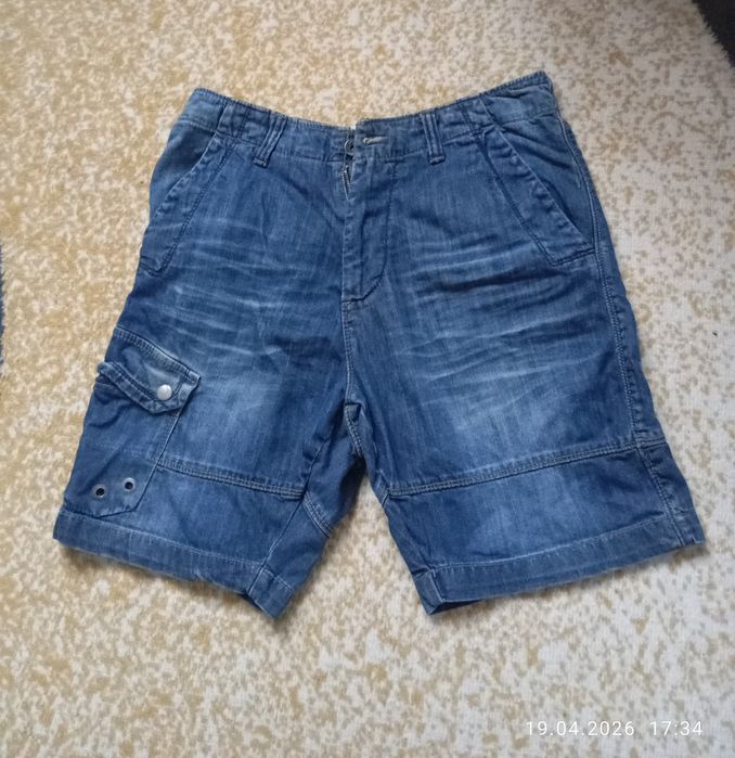 Krótkie spodenki jeansowe M