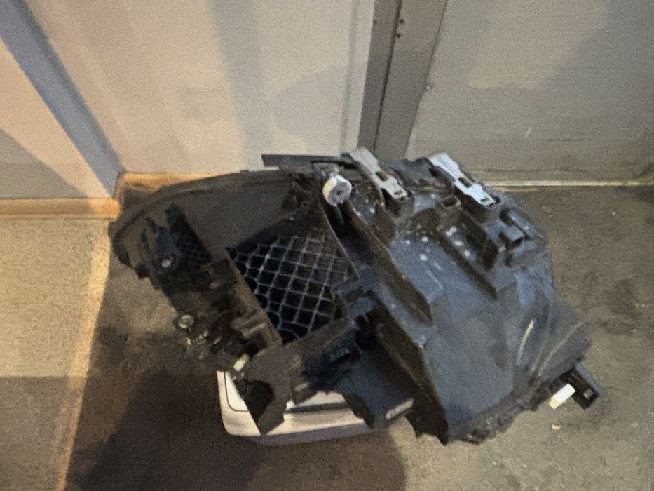 BMW 2 G42 M2 G87 GOLD lampa Full Led lewa przód 5A320F3 2021r