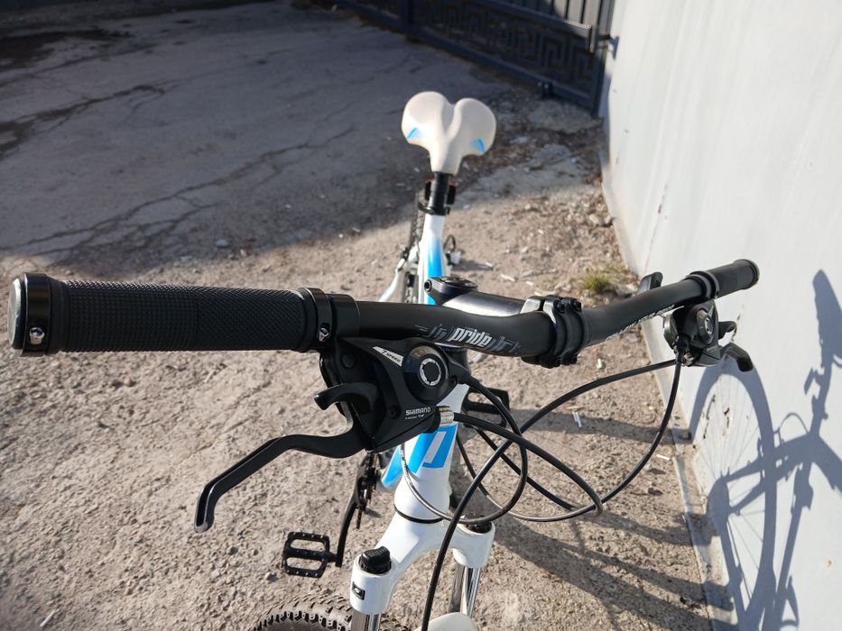 Велосипед Pride 27,5 колесо  супер легкий