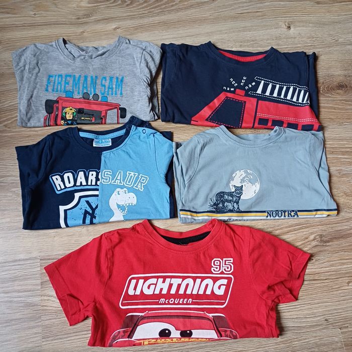 4 bluzki i 1 koszulka dla chłopca 86/92