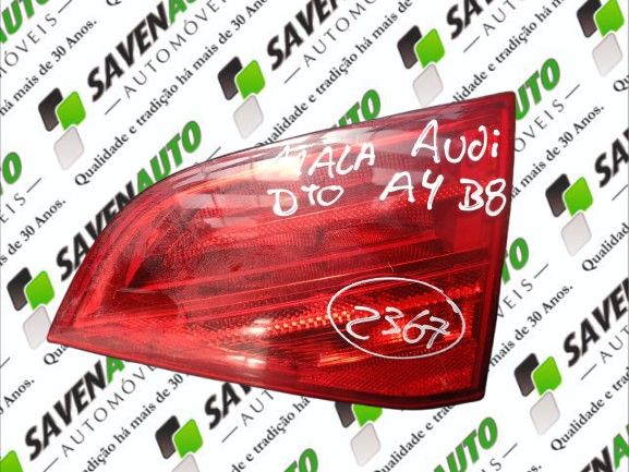 Farolim da mala direito AUDI A4 (8K2, B8)