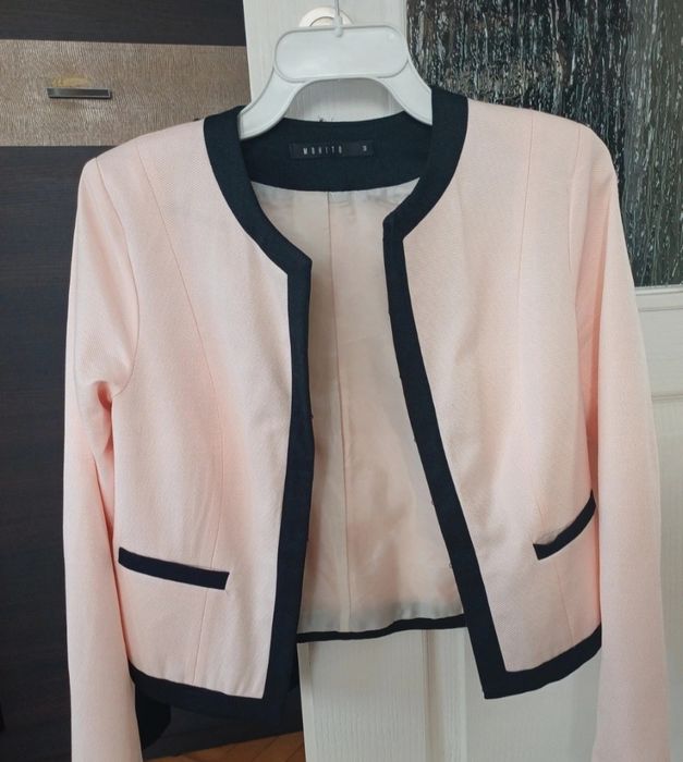 Piękna marynarka żakiet pudrowy róż Mohito