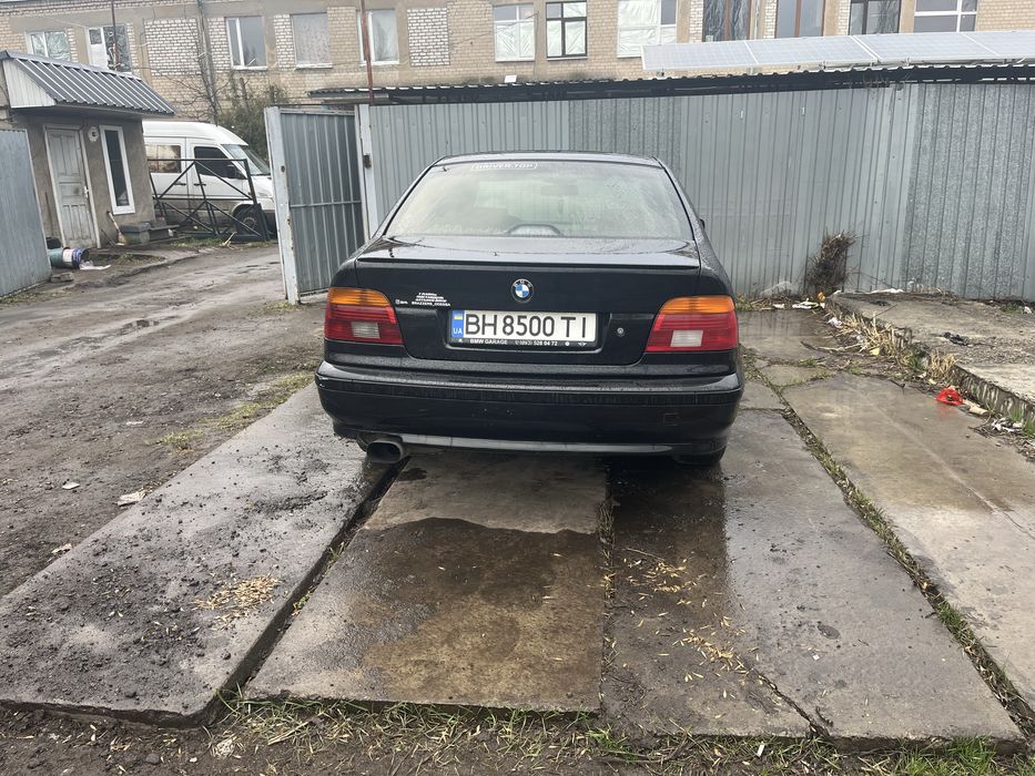 Продам е39 1998г