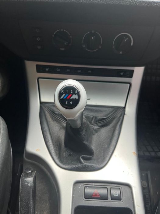 Продам БМВ Х5 Е53