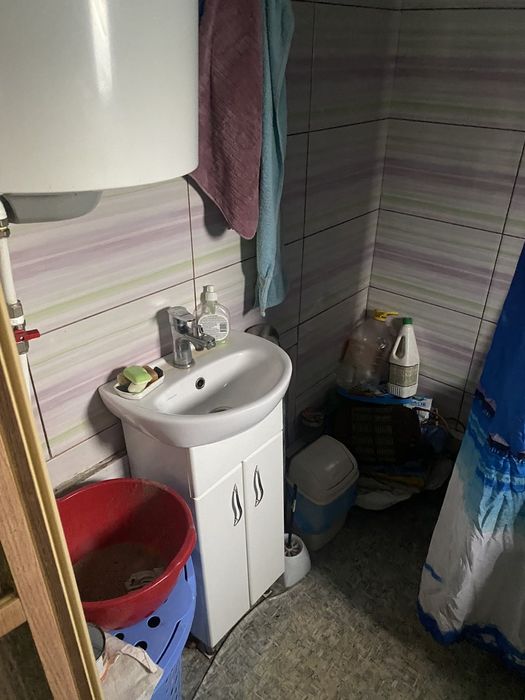 Продається будинок 1/4