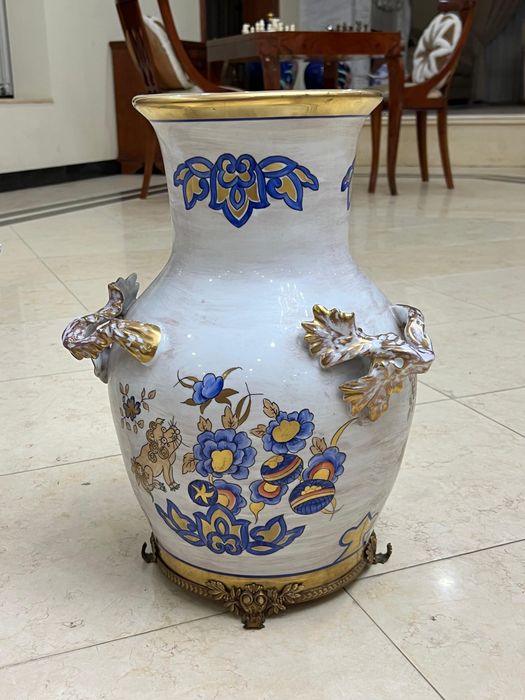 Par de jarrões decorativos