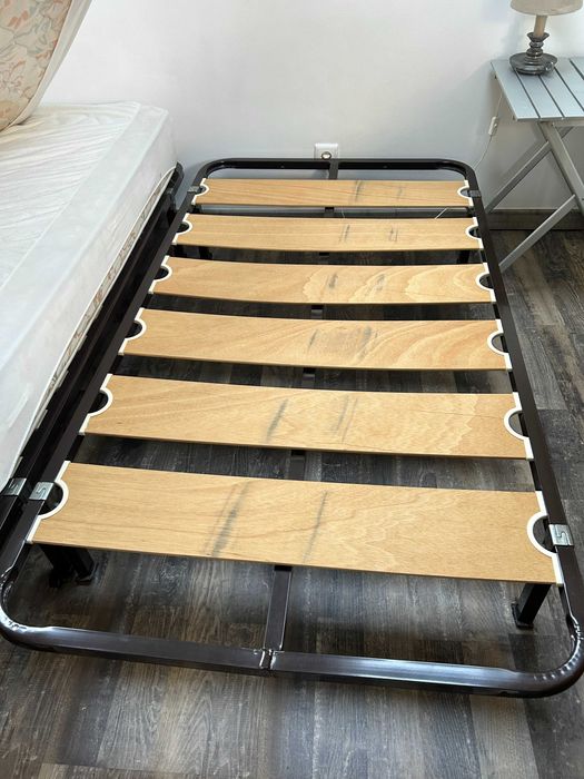 Bed / Bed Base (Frame)64297626814337121