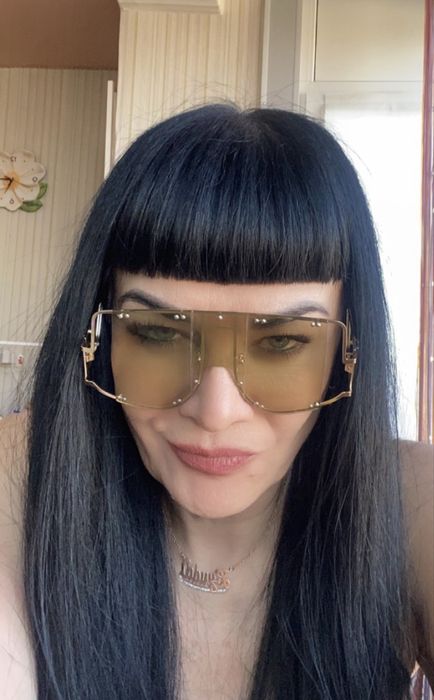 Сонцезахисні окуляри, стильні!