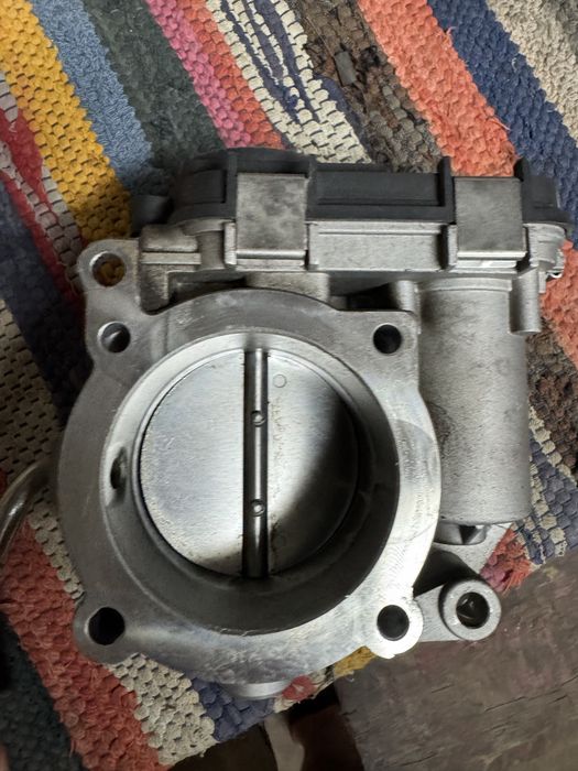 Дроссель  заслонка usa 2.5 cbta cbua
