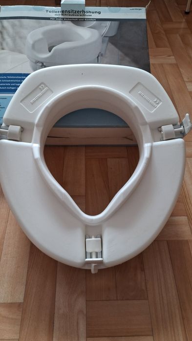 Nakładka na toaletę oddam