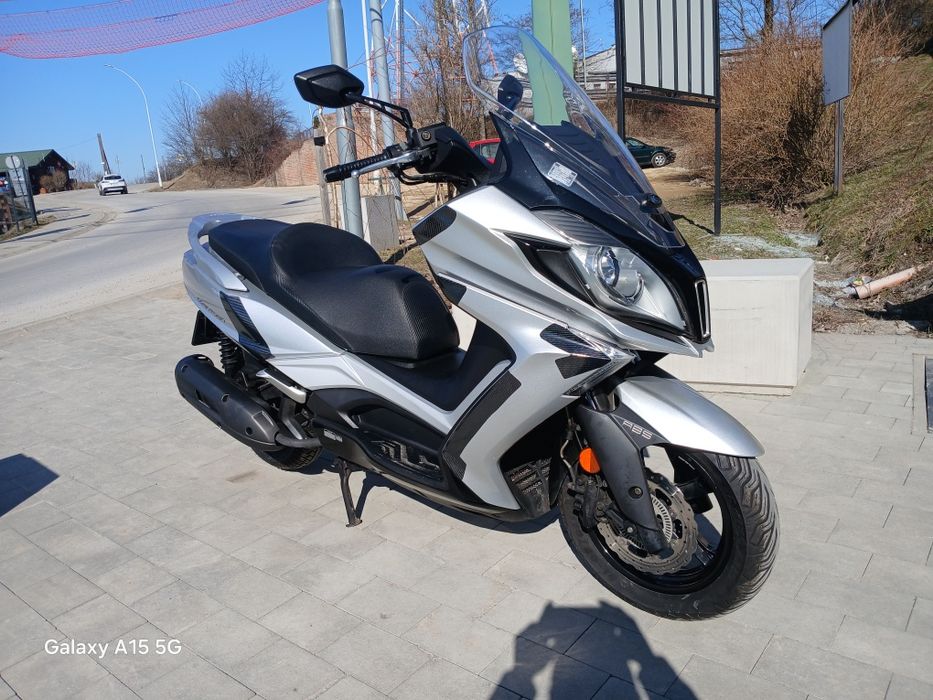 Sprzedam Maxi Skuter Kymco 125 21 rok