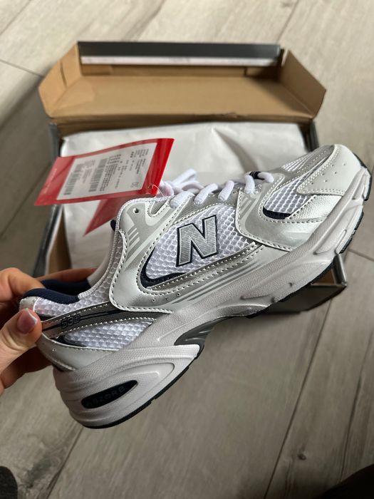 New Balance sportowe obuwie