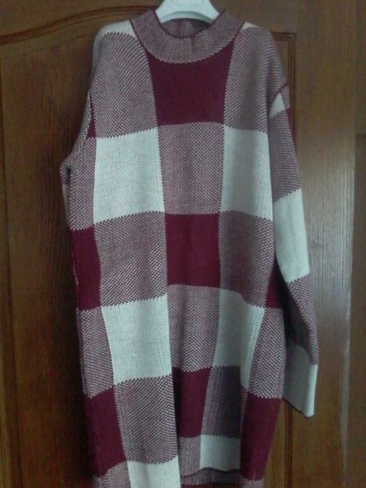 Новое, теплое платье-туника  52-54р.р.