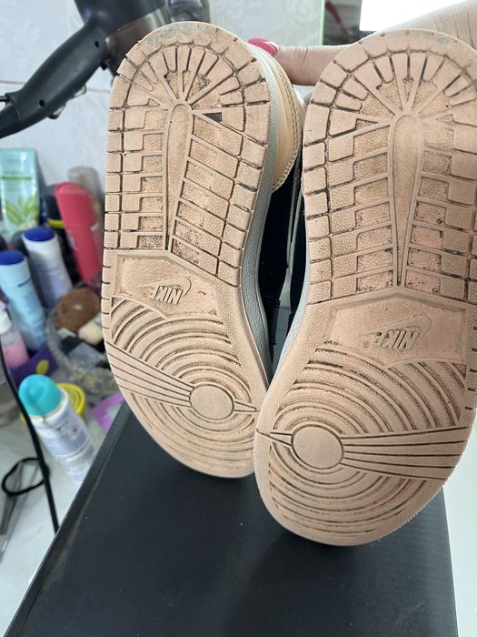 Кроссовки Air jordan