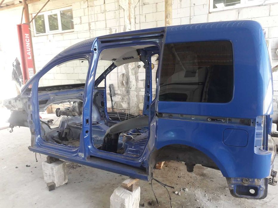 Кузов (криша,четверть,пороги,ланжерон) Volkswagen Caddy