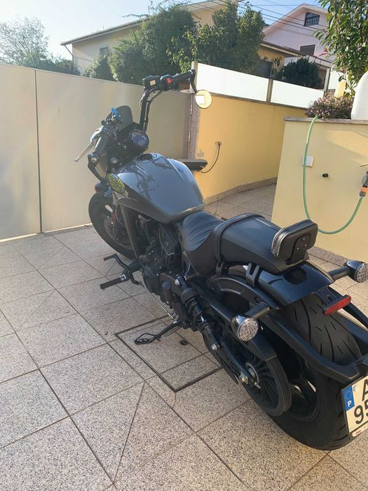 Indian Scout Rogue A2 – Stealth Gray