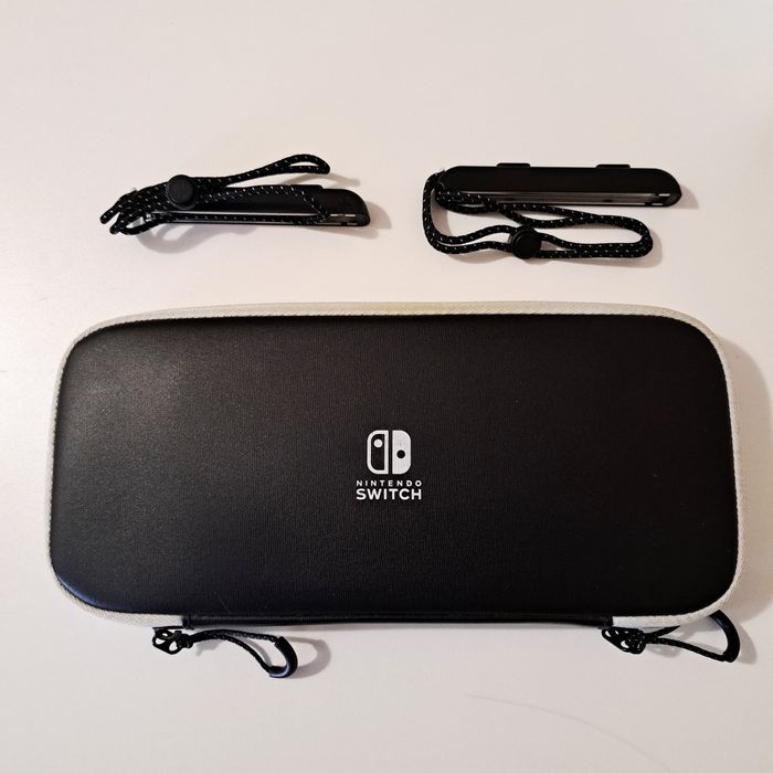 Nintendo Switch OLED Branca Completa + Bolsa