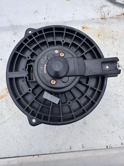 Мотор вентилятор печки Lexus RX300 98-03г.