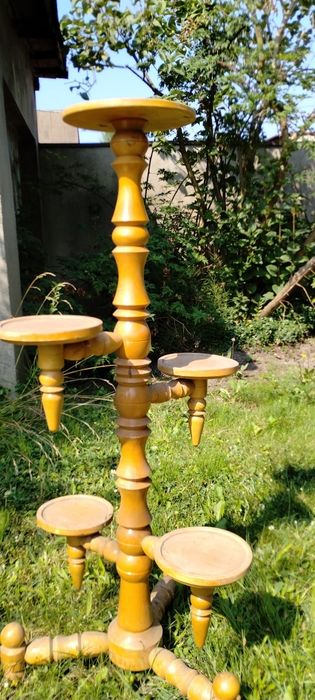 Kwietnik Stojak drewniany na kwiatki - Ładny - 1 m wysokości