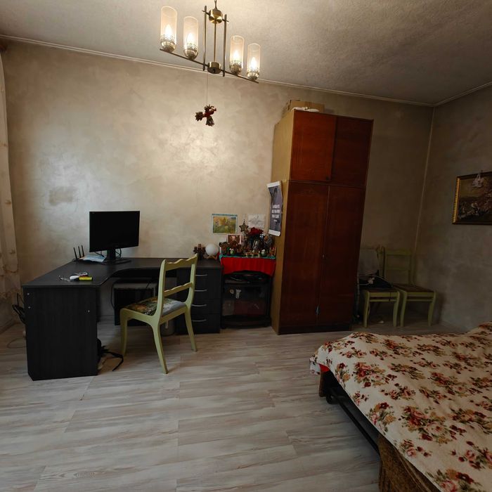 Продаються два будинки на селищі Котовського