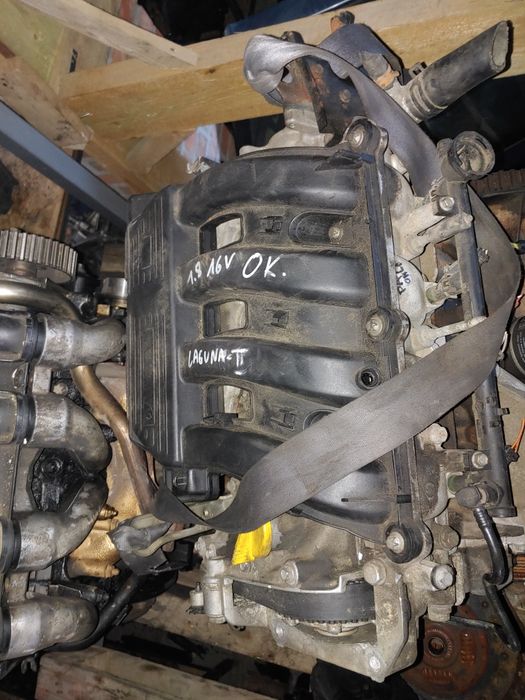 Двигун мотор Renault Scenic Megane Laguna 1.6v16 1.8v16 1.4v16 2.0v16
