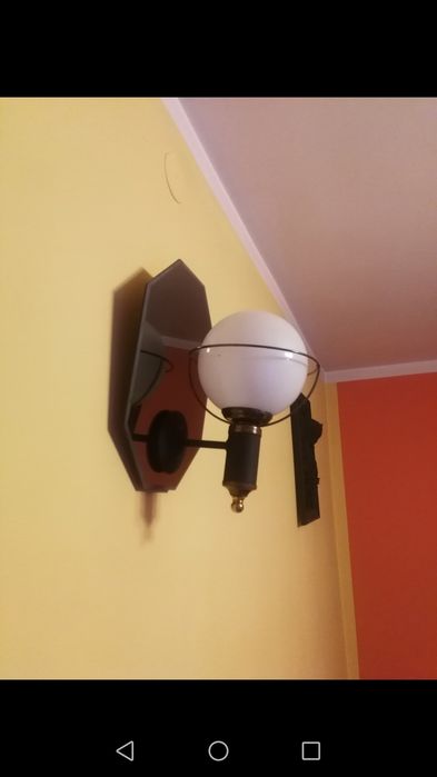 Lampy w formie kul