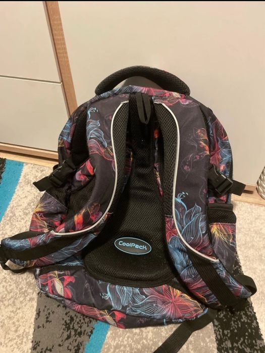 Plecak coolpack czarny w kwiaty